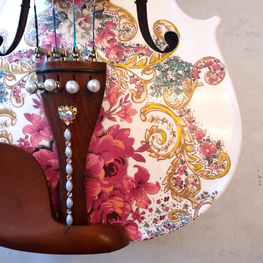 Designing For Electric, Acoustic Violins - Rozanna's Violins